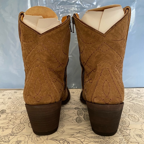 Old Gringo Suede Short Boots - Picture 6 of 9